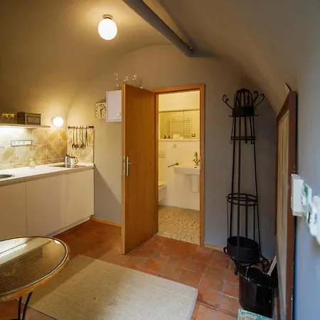 Lejlighed Romantic Nest Under Castle *